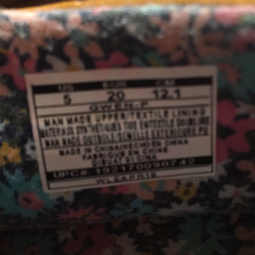 BRAND NEW - Picture 2 of 4